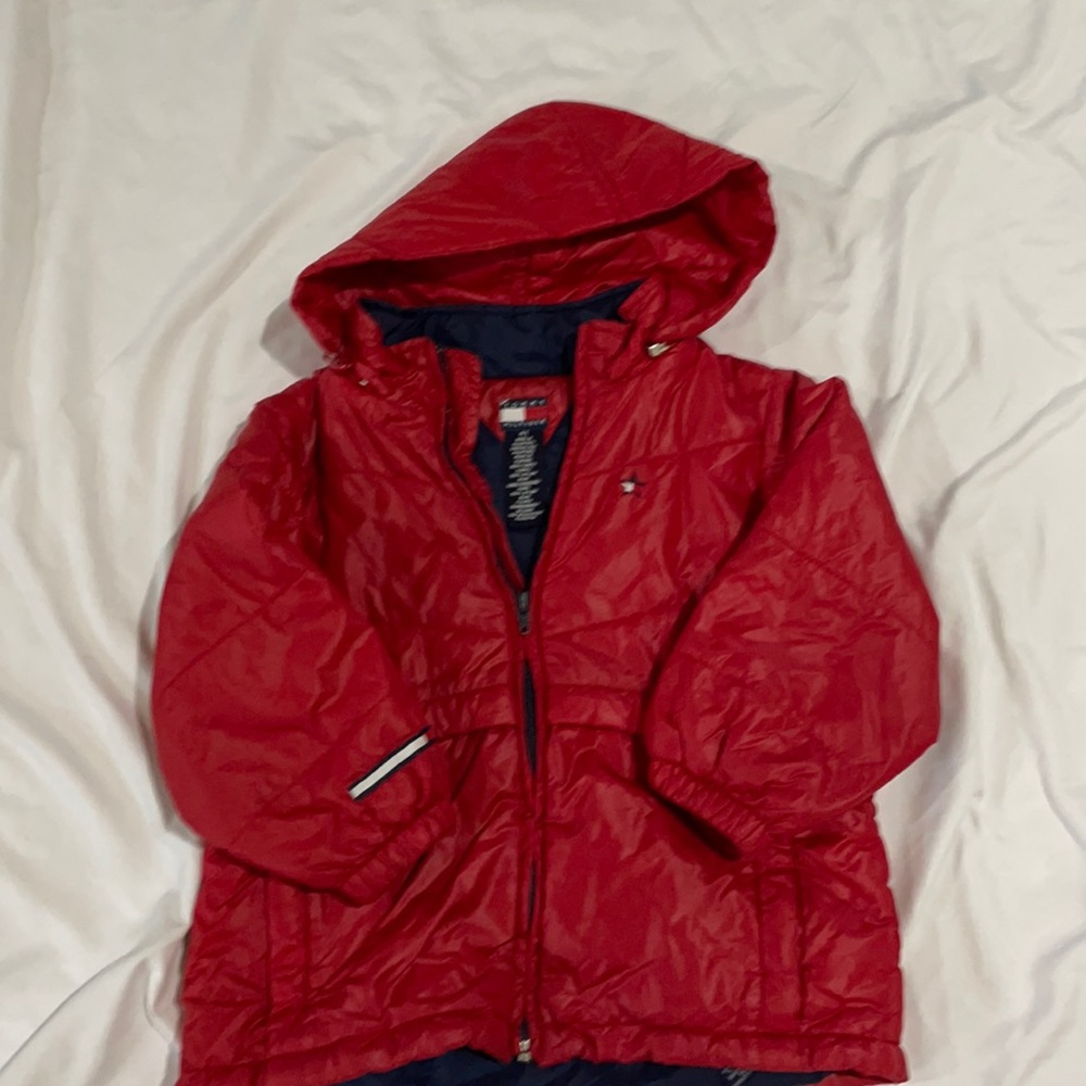 Tommy Hilfiger Jacket was removable hood. Sz 4t